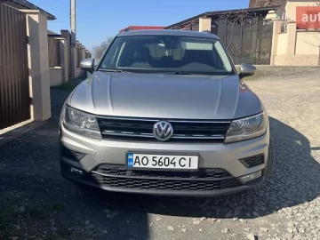Авто Volkswagen Tiguan 2019 № 7542878