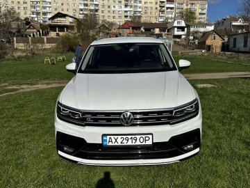 Авто Volkswagen Tiguan 2020 № 7542925