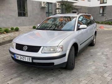 Авто Volkswagen Passat 2000 № 7543031