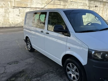 Авто Volkswagen Transporter 2011 № 7543317
