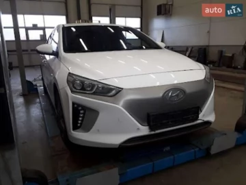 Авто Hyundai Ioniq 2016 № 7543405