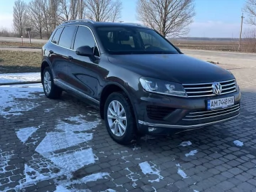 Авто Volkswagen Touareg 2016 № 7543647