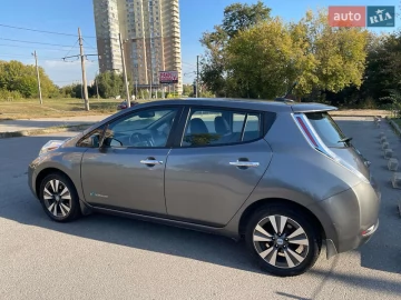 Авто Nissan Leaf 2014 № 7543873