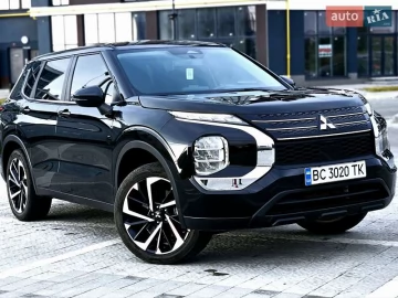 Авто Mitsubishi Outlander 2021 № 7544094
