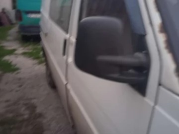 Авто Volkswagen Transporter 2000 № 7544142