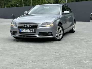 Авто Audi A4 2010 № 7544213