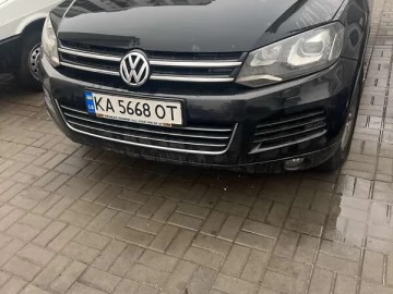 Авто Volkswagen Touareg 2013 № 7544313