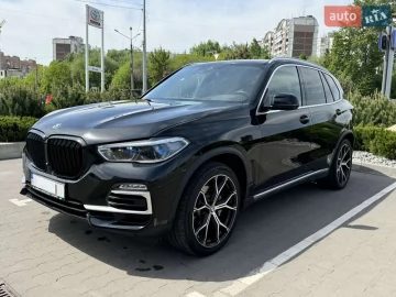 Авто BMW X5 2020 № 7544344