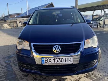 Авто Volkswagen Touran 2007 № 7544627