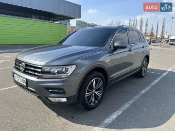 Авто Volkswagen Tiguan 2017 № 7544673