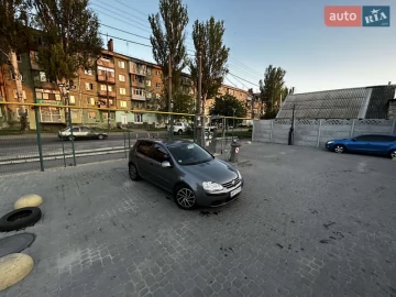 Авто Volkswagen Golf 2006 № 7544827