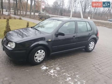 Авто Volkswagen Golf 2000 № 7544888