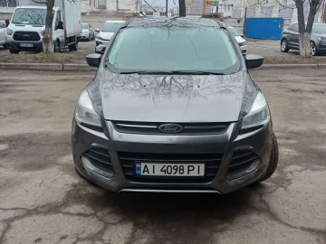 Авто Ford Escape 2013 № 7544930