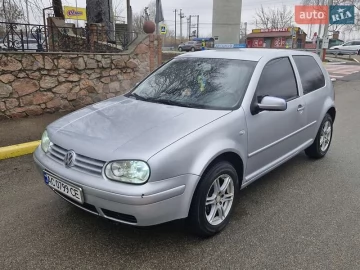 Авто Volkswagen Golf 2003 № 7546010