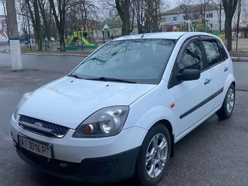Авто Ford Fiesta 2006 № 7546064