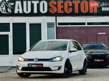 Авто Volkswagen E-Golf 2017 № 7546354