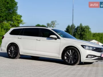 Авто Volkswagen Passat 2020 № 7546402