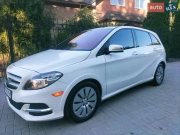 Авто Mercedes B-Class 2017 № 7546819