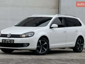 Авто Volkswagen Golf 2010 № 7547305