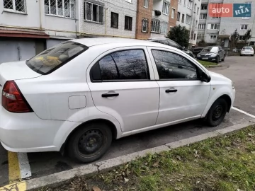 Авто Chevrolet Aveo 2009 № 7547865