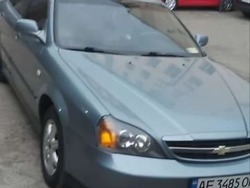 Авто Chevrolet Evanda 2005 № 7547948