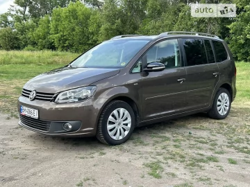 Авто Volkswagen Touran 2012 № 7548304
