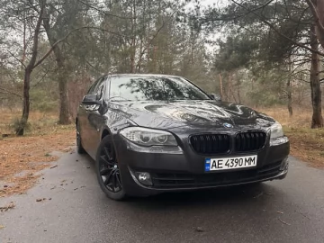 Авто BMW 5 Series 2012 № 7548365