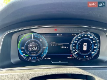 Авто Volkswagen E-Golf 2020 № 7548528