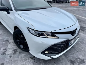 Авто Toyota Camry 2017 № 7548563