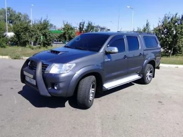 Авто Toyota Hilux 2012 № 7548587