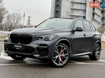 Авто BMW X5 2022 № 7548751