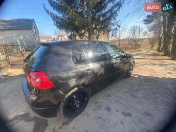Авто Volkswagen Golf 2003 № 7548879