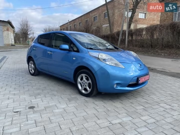 Авто Nissan Leaf 2011 № 7548903