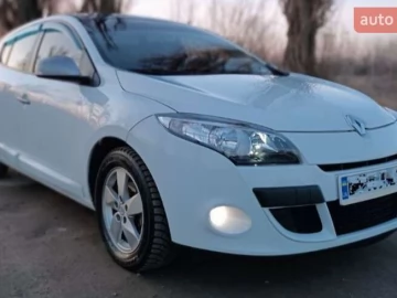 Авто Renault Megane 2011 № 7549044