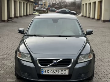 Авто Volvo V50 2008 № 7549056