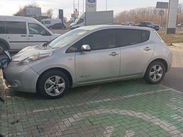 Авто Nissan Leaf 2015 № 7549058