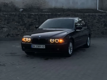 Авто BMW 5 Series 2001 № 7549063