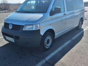 Авто Volkswagen Transporter 2009 № 7549315