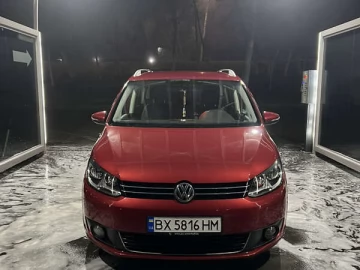Авто Volkswagen Touran 2014 № 7549341