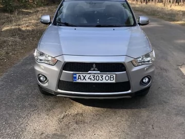 Авто Mitsubishi Outlander 2010 № 7549350