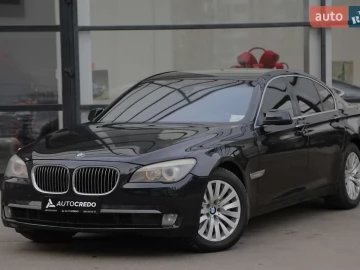 Авто BMW 7 Series 2011 № 7549526