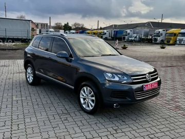 Авто Volkswagen Touareg 2013 № 7549588
