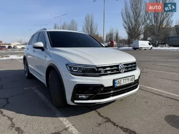 Авто Volkswagen Tiguan 2018 № 7549738