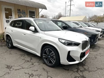 Авто BMW Ix1 2024 № 7549741