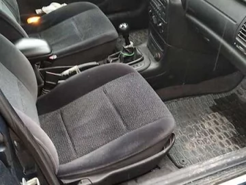 Авто Opel Vectra 2000 № 7549834