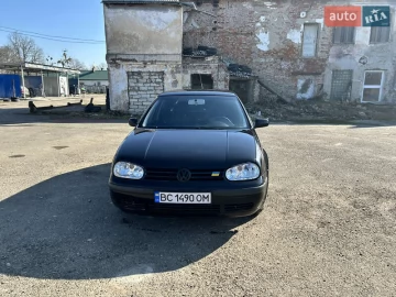 Авто Volkswagen Golf 2000 № 7549878