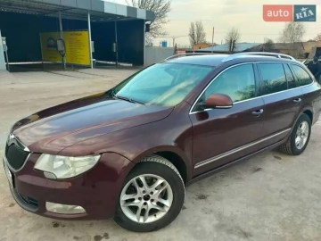 Авто Skoda Superb 2010 № 7550174