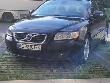 Авто Volvo V50 2011 № 7550202