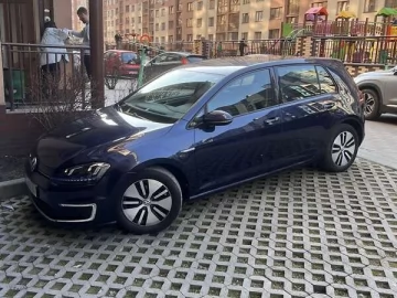 Авто Volkswagen Golf 2015 № 7550283