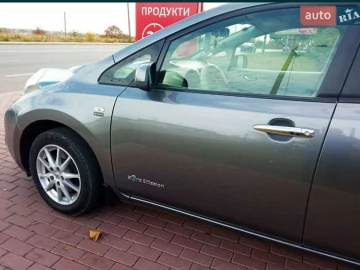Авто Nissan Leaf 2015 № 7550381